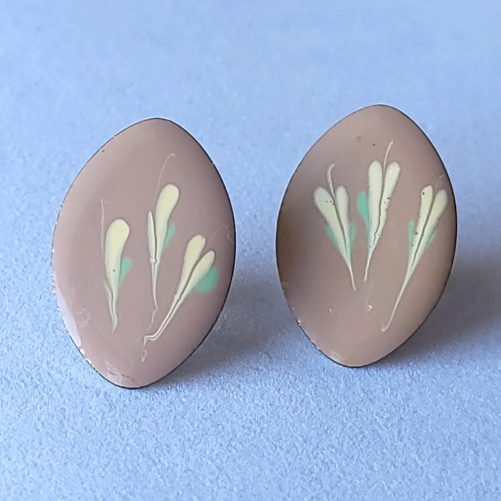 Vintage Enamal Flower Earrings